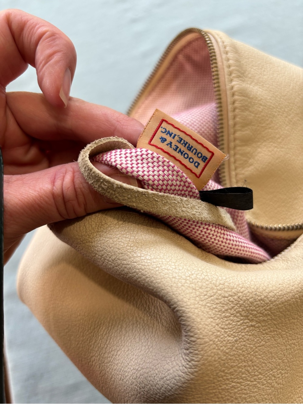 Dooney & Bourke Ecru Cream Pebbled Leather Shoulder Hobo with Colorful Scarf - Picture 11 of 16
